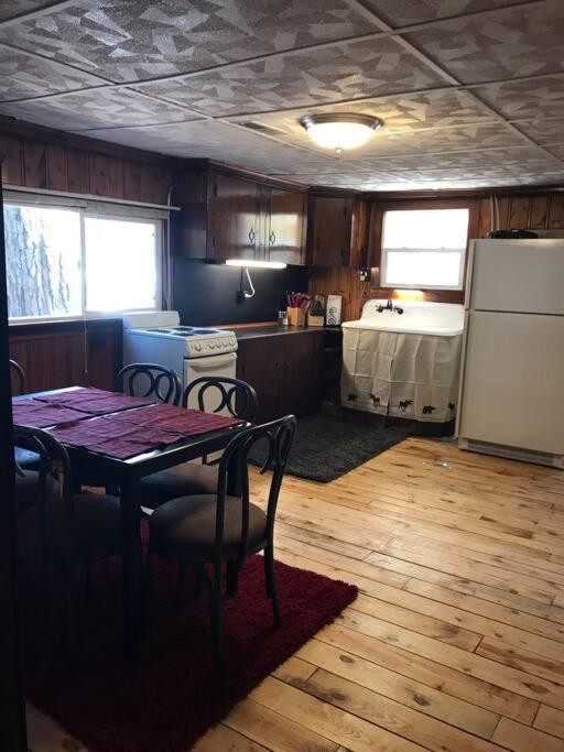 Royce'S Outpost Rustic Cabin Nearby Trails Mio ภายนอก รูปภาพ